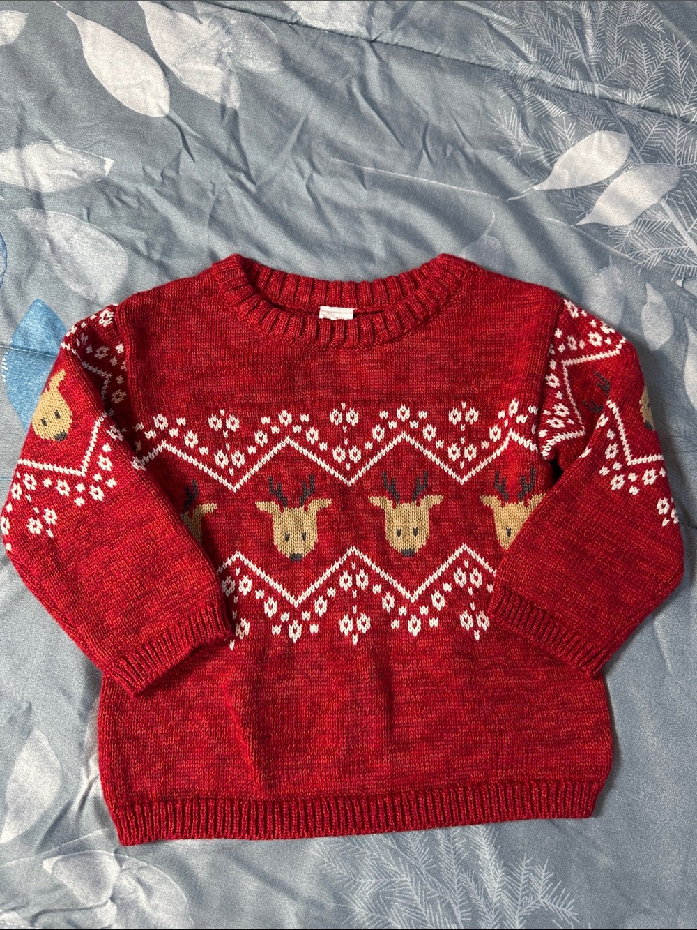 EUC Boys Carter's Red Knit Crew Sweater Sz 18 M Reindeer 🎄 🦌